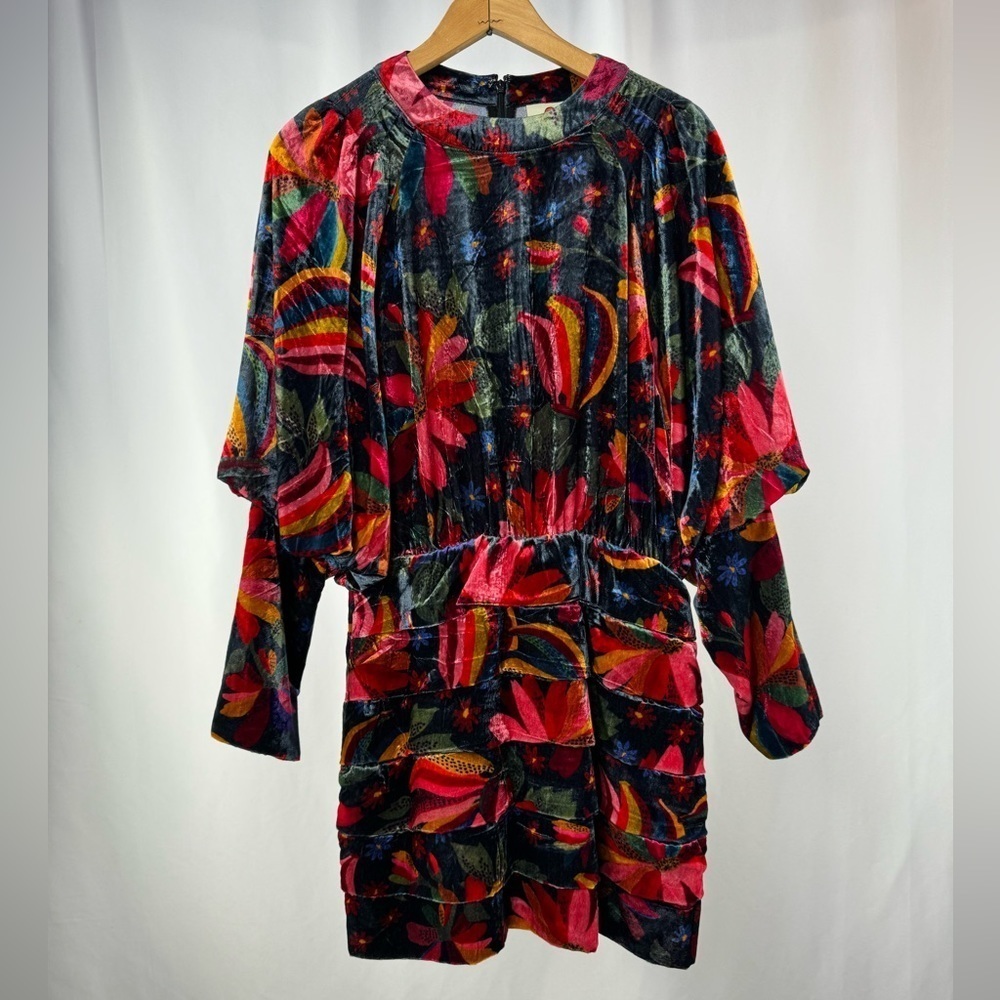 NWT Farm Rio Velvet Dress in Black‎ Banana Sky Size Medium - Picture 4 of 12